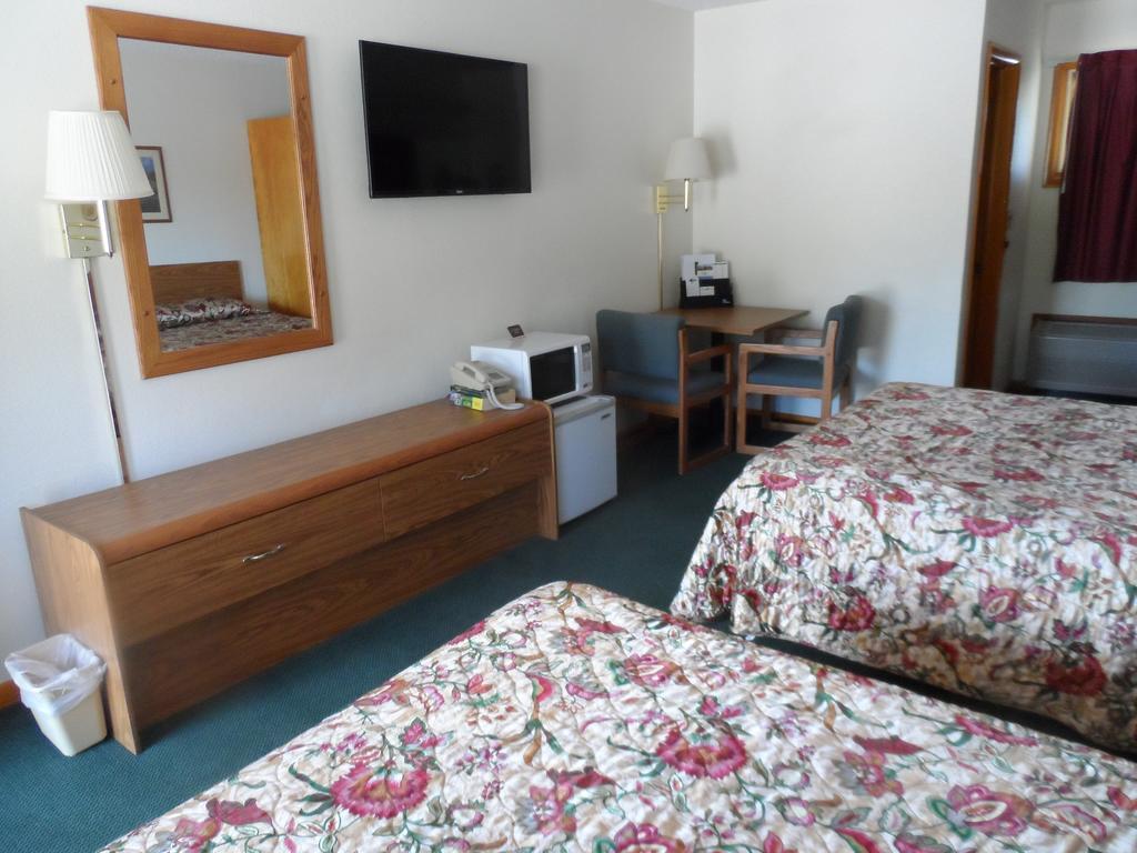 Dollar Inn Hot Springs Extérieur photo